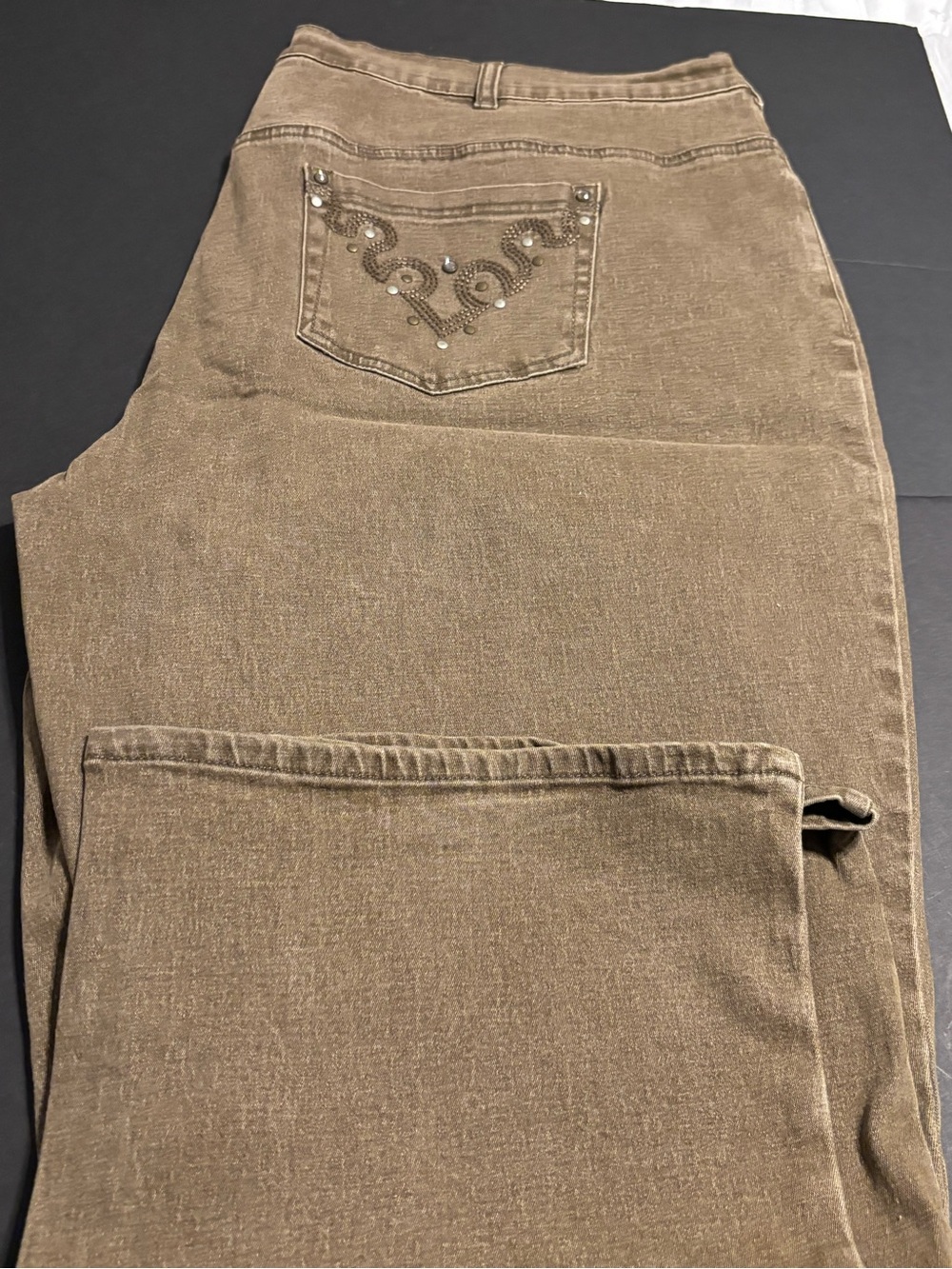 DG2 Diane Gilman Brown Stretch Jeans Embellished Rhinestone Stud Back Pockets 22